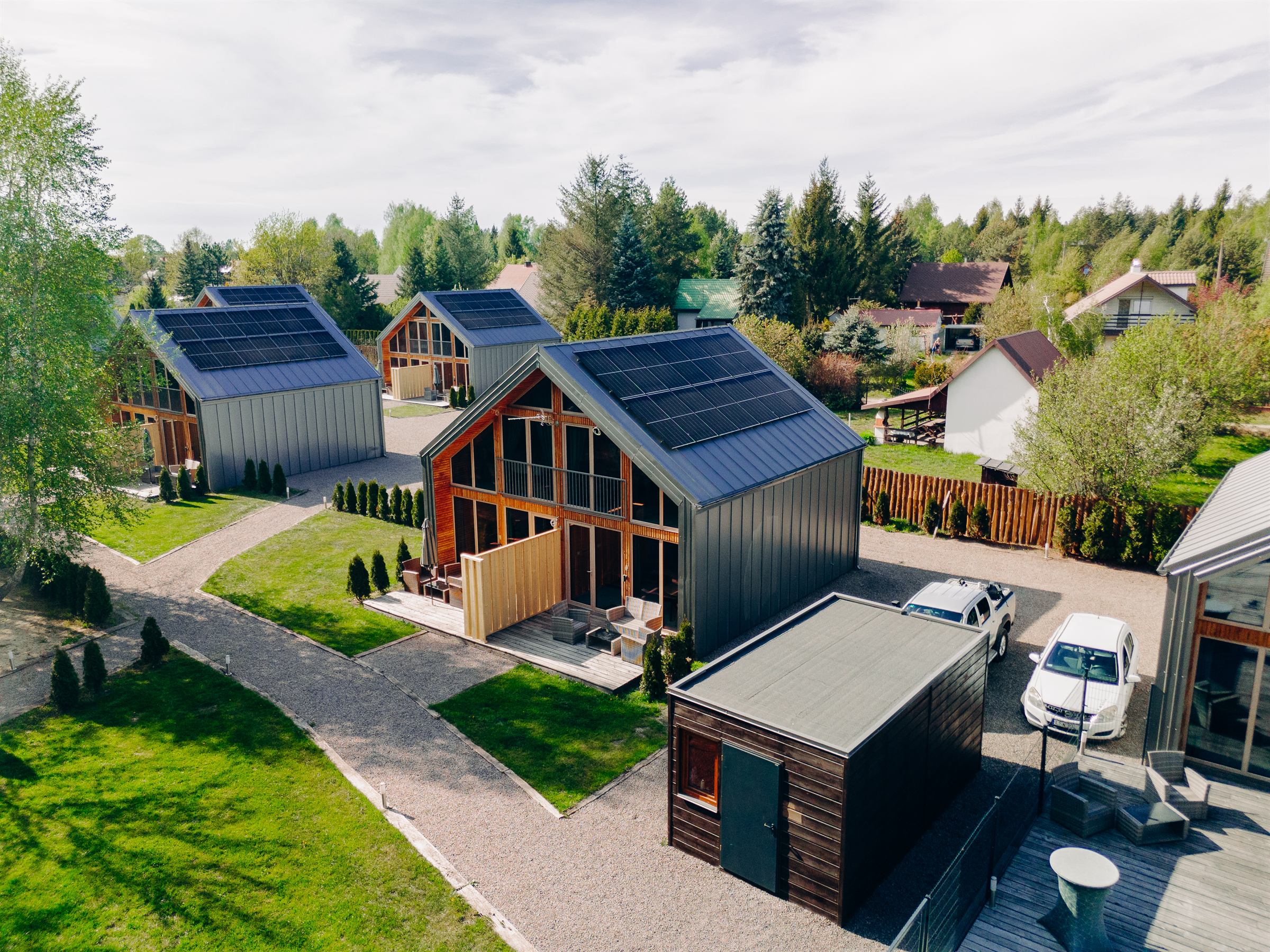 Apartament SOWA — 64 m², działka 122 m², bliźniak 2 (sąsiad: WIEWIÓRKA) w KRASNE Residence